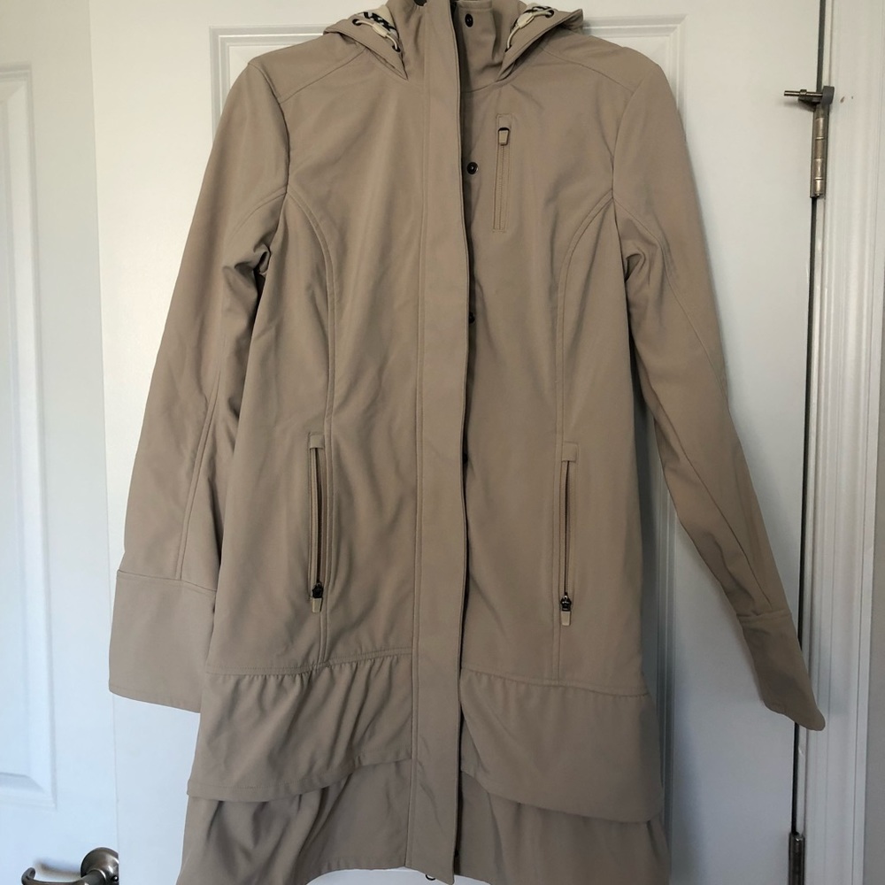 Athleta Rain Resistant Tan Jacket with Ruffles Med
